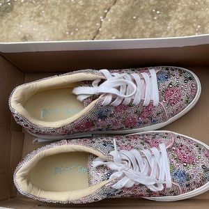 Betsey Johnson Sidny Floral Sneaker